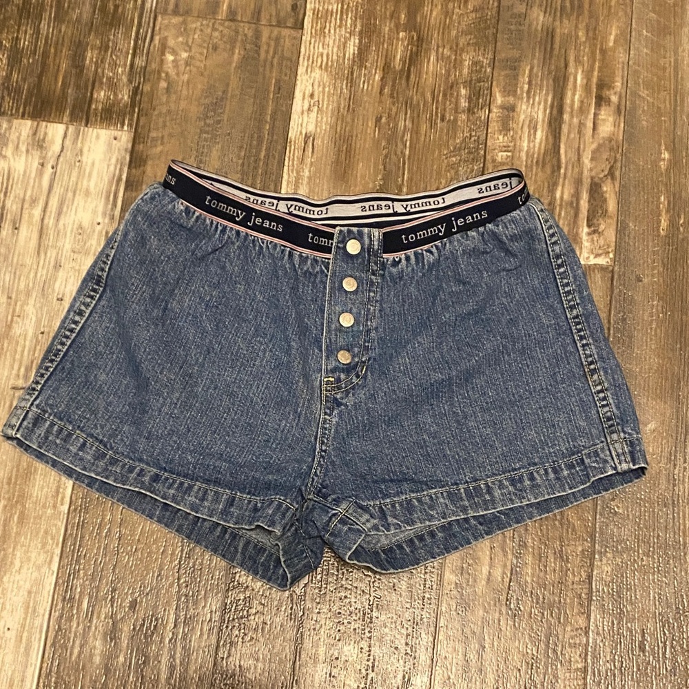 Tommy Hilfiger Women's Classic Blue Jean Shorts